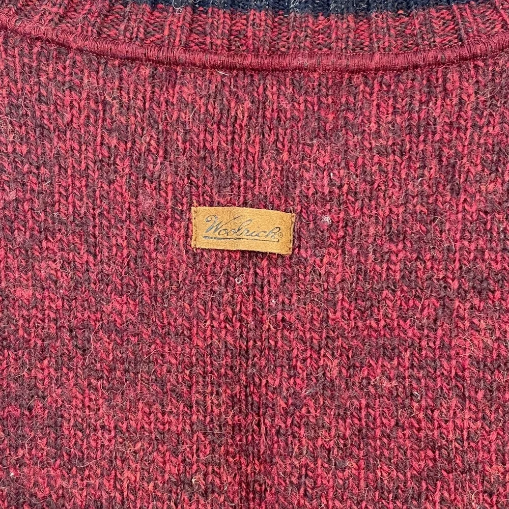 Woolrich Men's Deep Red Crewneck Sweater size medium Wool Blend